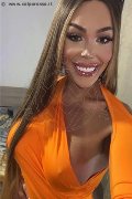 Napoli Trans Ellena Bittencourt 392 12 74 529 foto selfie 55