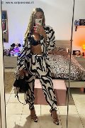 Napoli Trans Ellena Bittencourt 392 12 74 529 foto selfie 24