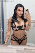 Pavia Trans Gabryella Dantas 380 77 15 397 foto selfie 4