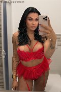 Pavia Trans Gabryella Dantas 380 77 15 397 foto selfie 2