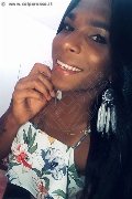 Roma Trav Thais Melo 388 32 39 396 foto selfie 131