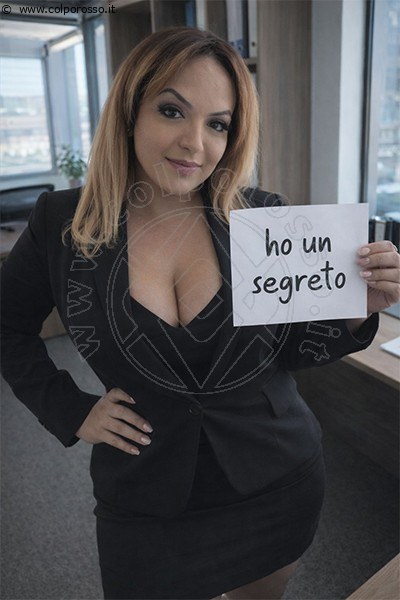 Foto Annunci Dottoressa Mony Trans Escort Asti 3248405735